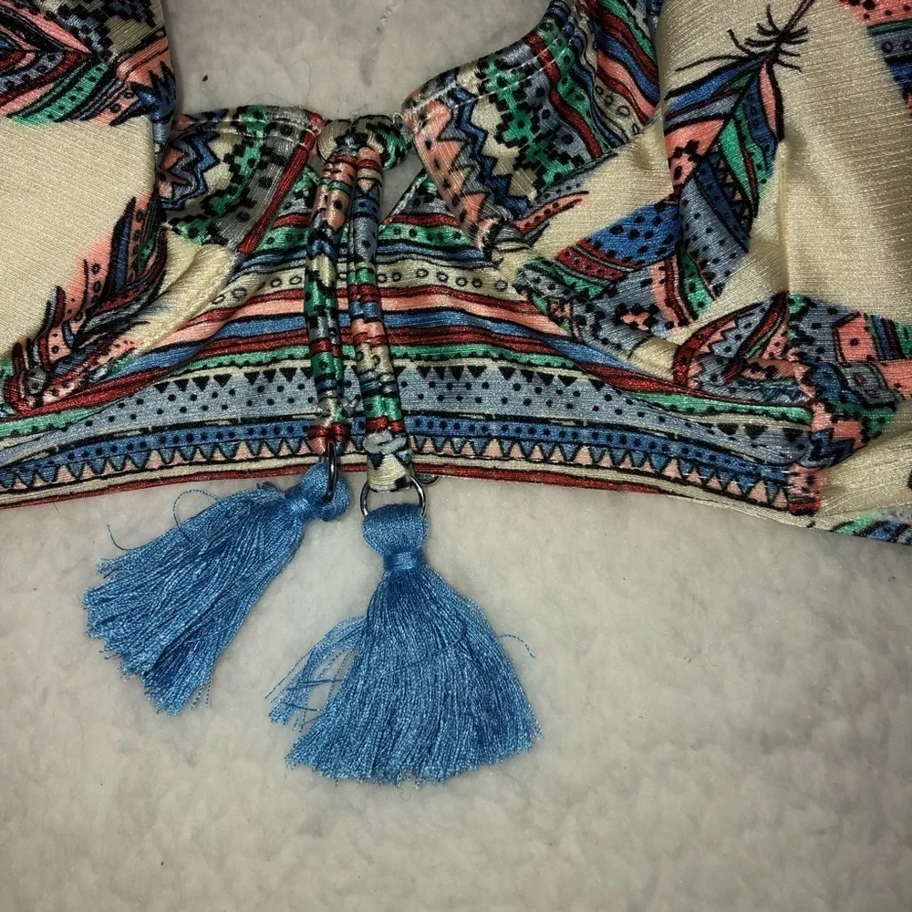 No Boundaries feather and aztec print NWT size medium​ Aztec colorful bikini​​ - Picture 4 of 8